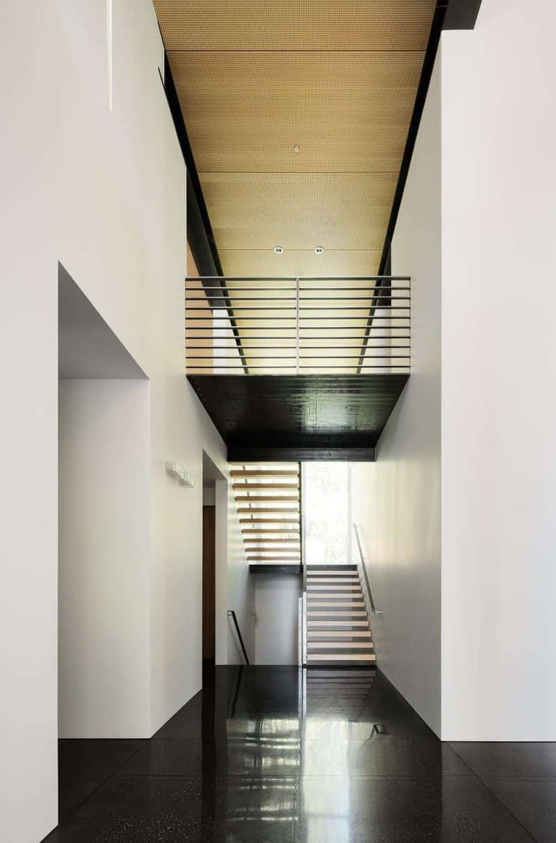 Burnt Cedar Residence by Faulkner Architects