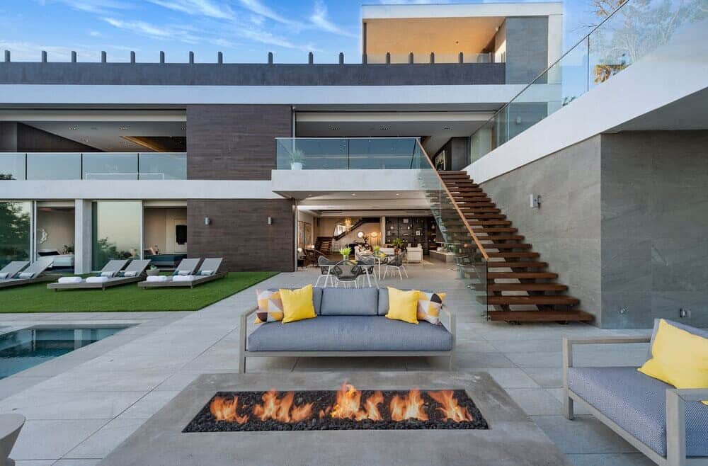 Los Tilos Residence, Hollywood Hills by Whipple Russell Architects