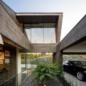 Cork Oak House by Hugo Pereira Arquitetos