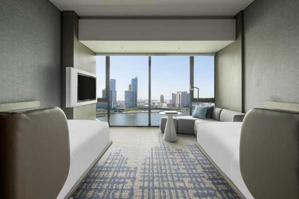 Crowne Plaza Shenzhen WECC by CCD / Cheng Chung Design