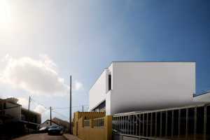 Casa Amaro by Sérgio Miguel Godinho Arquiteto