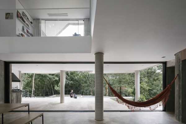 Pitanga House / Estudio BRA