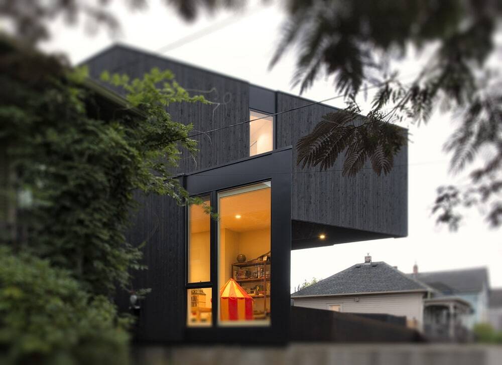 Taft House - An Open Plan House Built Using a Prefabricated Modular System