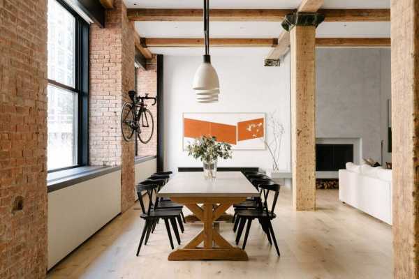 Spears Building Loft by Ravi Raj Architect