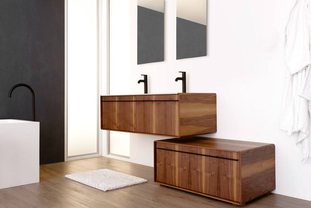 designing your bathrooms / Vanity and Storage