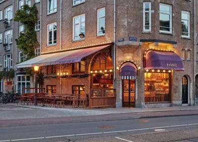Bonnie Traditional Bistro Bar / Studio Modijefsky