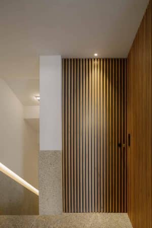 Building Rehabilitation Overlooking the Douro River, Porto