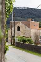 A House Inside a Ruin - Rehabilitation Project by Tiago Sousa