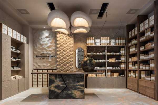 Zielinski & Rozen Showroom by Makhno