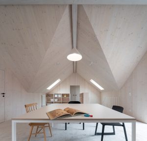 Kozina House by Atelier 111 Architekti