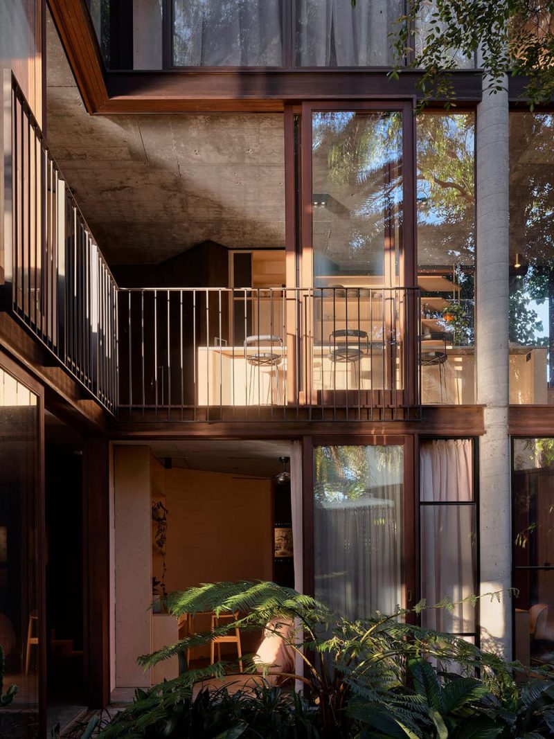 SRG house, Fox Johnston