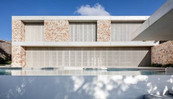 Casa Fly by beef architekti