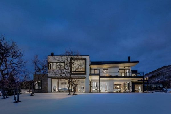 Meadow House by Rowland+Broughton