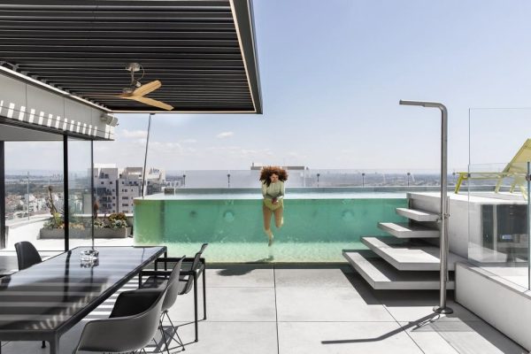 Or Akiva Penthouse by Architect Raz Melamed