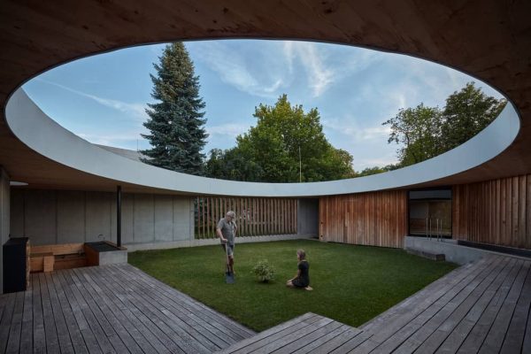 Internal Landscape Villa by Atelier Štěpán