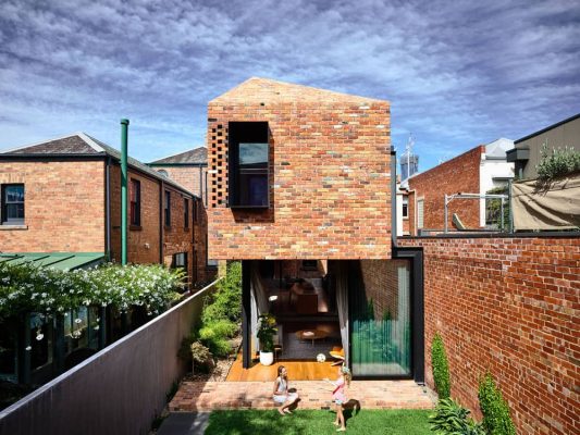 North Melbourne Terrace by Matt Gibson Architecture + Design