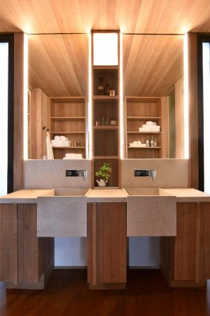 bathroom, Candida Tabet