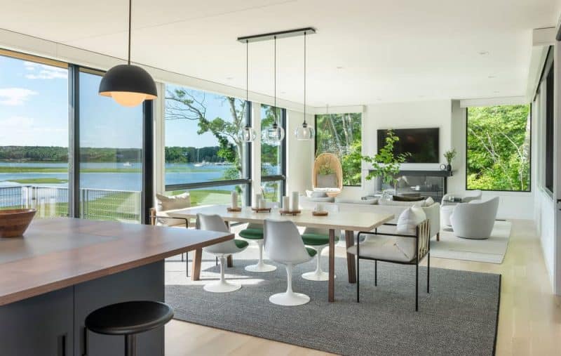 Annisquam River House by Flavin Architects