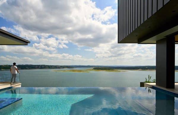 A Stunning New Home Balanced Atop Lake Travis in Austin, Texas