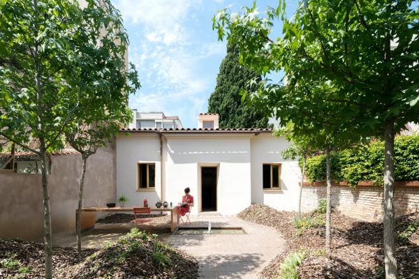 Bioclimatic and Passive Restoration of a House in Barcelona