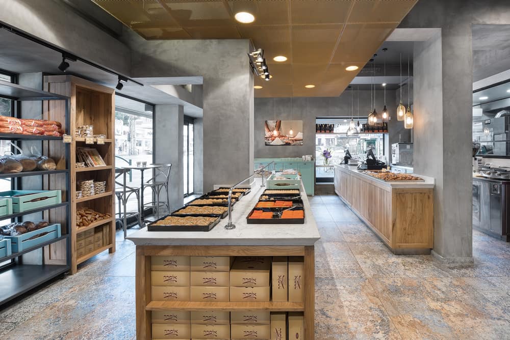 A Boutique Bakery on the Main Street in Hadera - Rema Architects