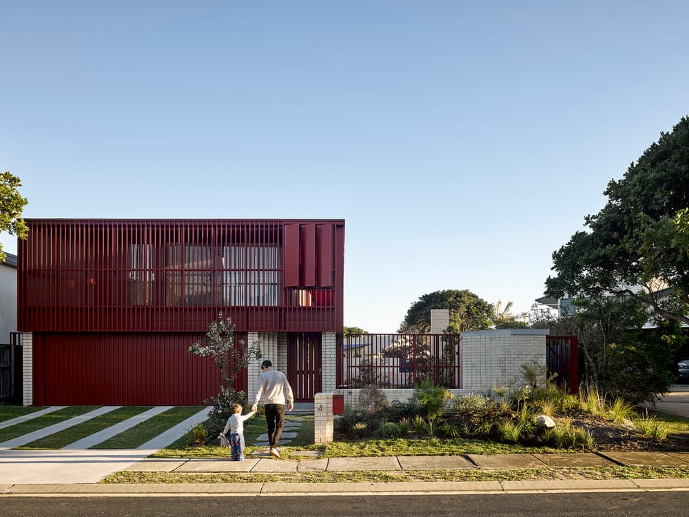 Casuarina House by Vokes and Peters