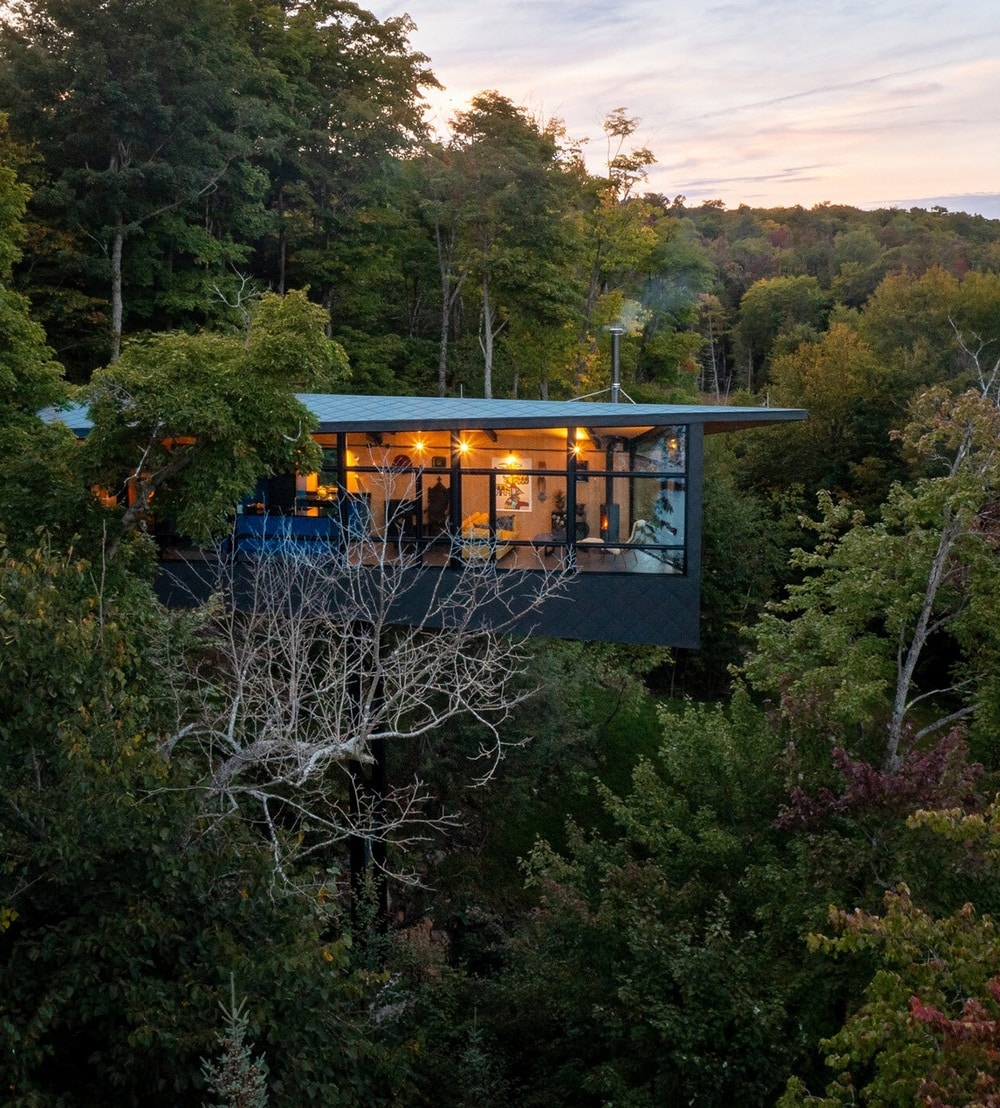 CLT Cabin: Redefining Sustainable Cottage Living