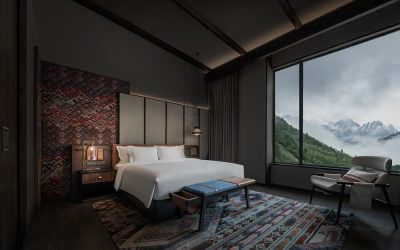 Hotel Indigo Jiuzhai by CCD / Cheng Chung Design