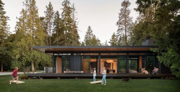 Woodway Residence by Olson Kundig