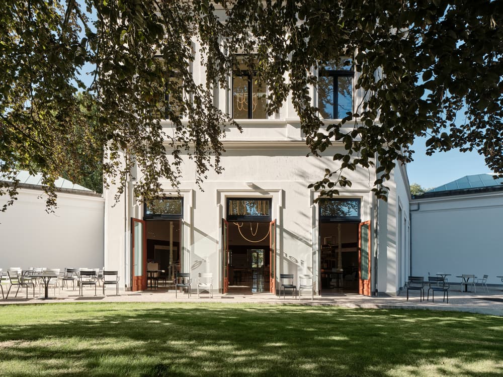 Museum Arnhem by Studio Modijefsky