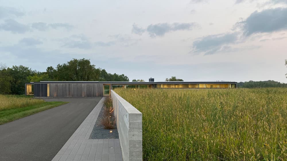 Kettle Moraine House by Johnsen Schmaling Architects