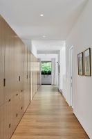 interior hall, Kohn Shnier architects