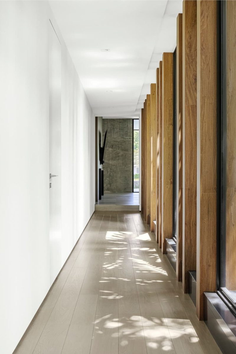 hall, Tarpon Bend House / Strang Design