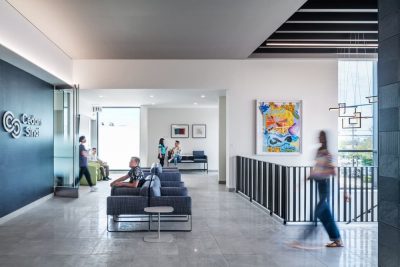 Cedars-Sinai Los Feliz Urgent Care Clinic / Abramson Architects