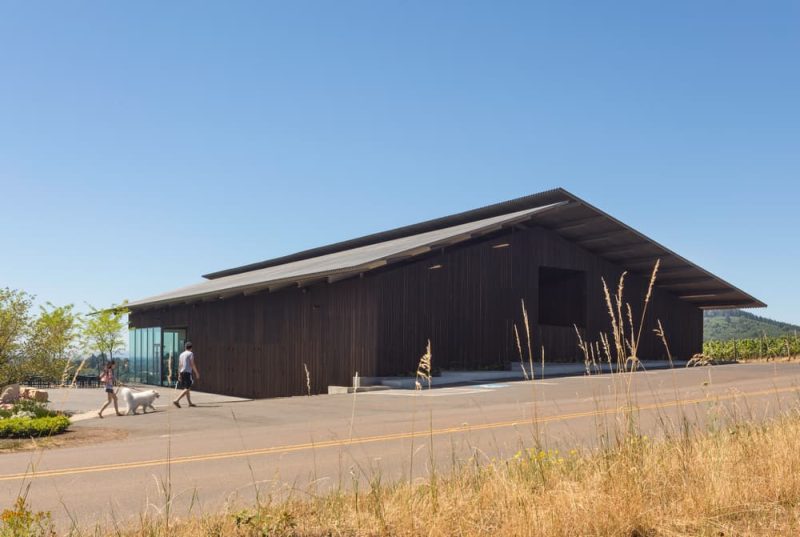 Waechter Architecture Reveals Furioso Vineyards in Dundee, Oregon
