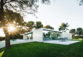 NIU House in Valencia / Fran Silvestre Arquitectos