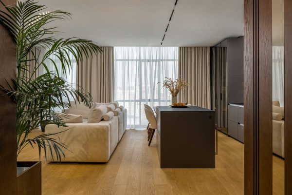 Elegance Apartment by Sence Architects