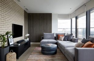 Canary Wharf Apartment, London / Slightly Quirky