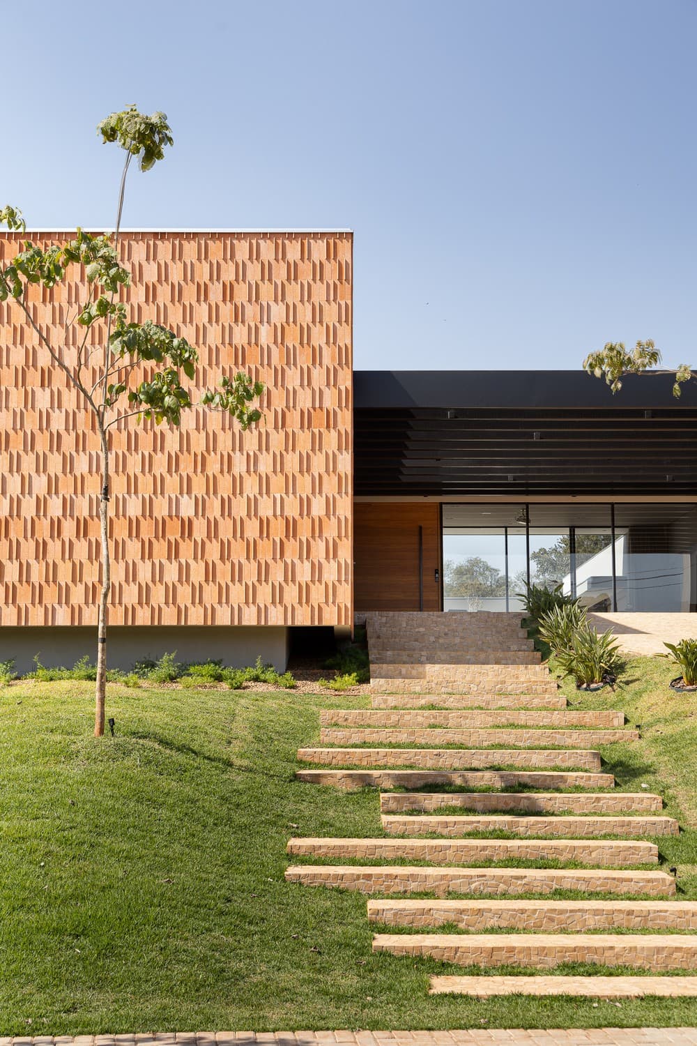 House MYO by Raul Gobetti Arquiteto e Associados