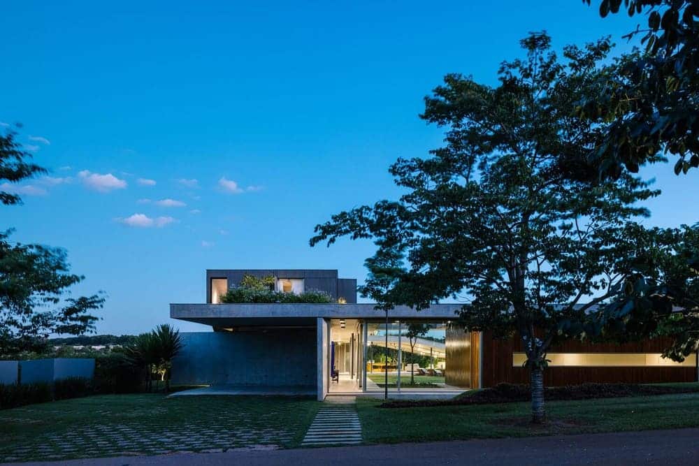 Colina House, Brazil / FGMF