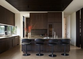 Eola Hills House, Ueda Design Studio