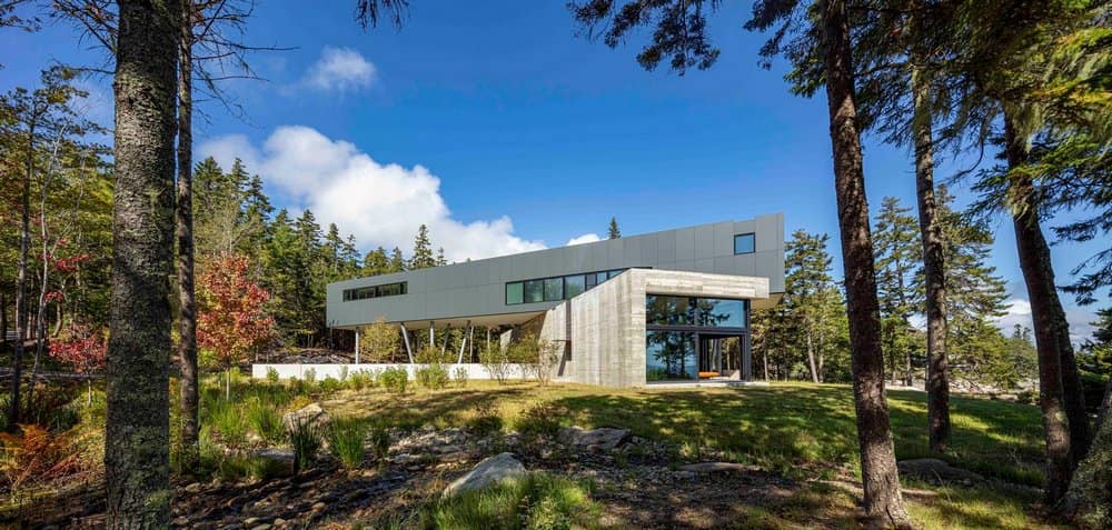 Ocean Cliffside Residence, Maine / Elliott Architects