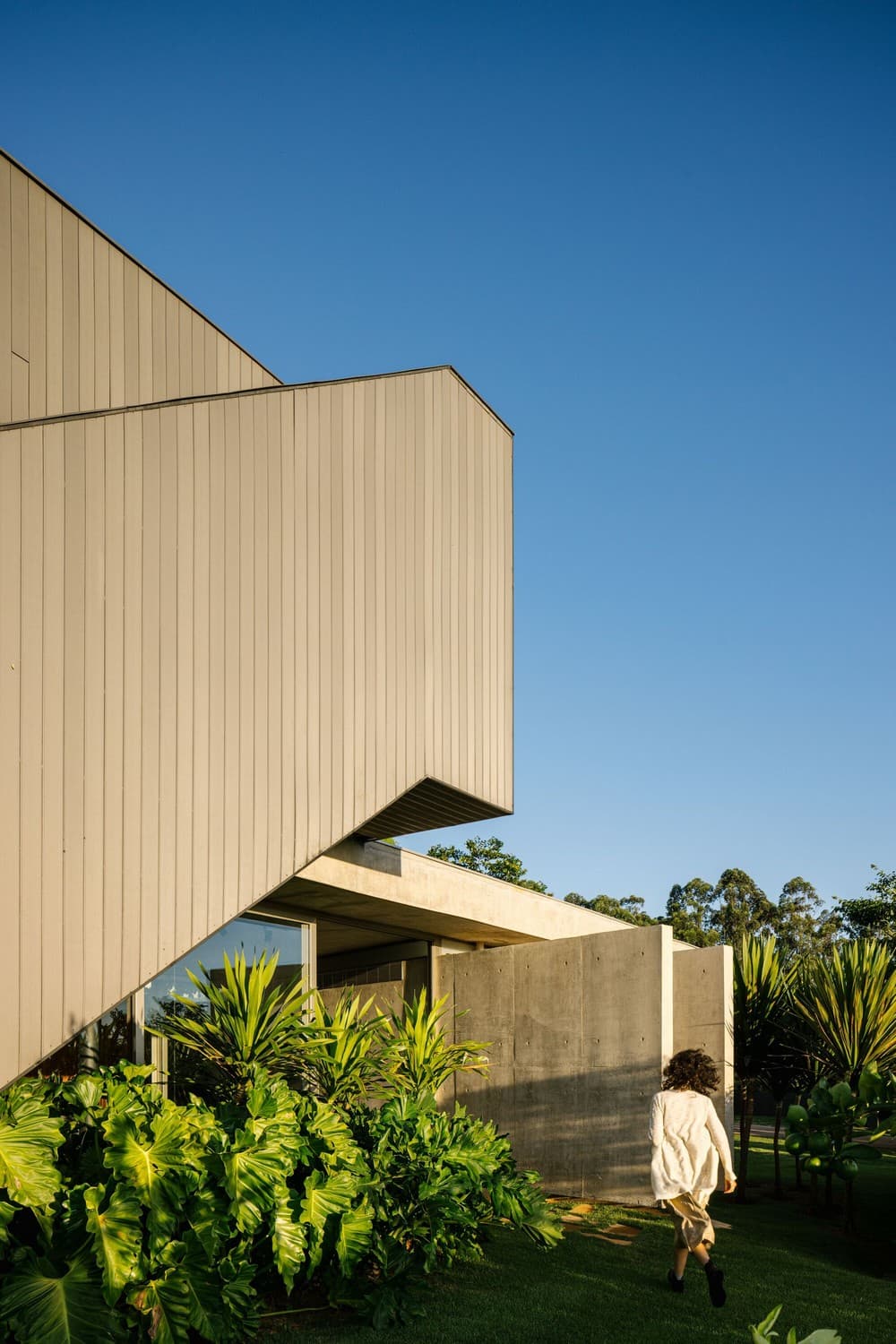 Colina House, Brazil / FGMF