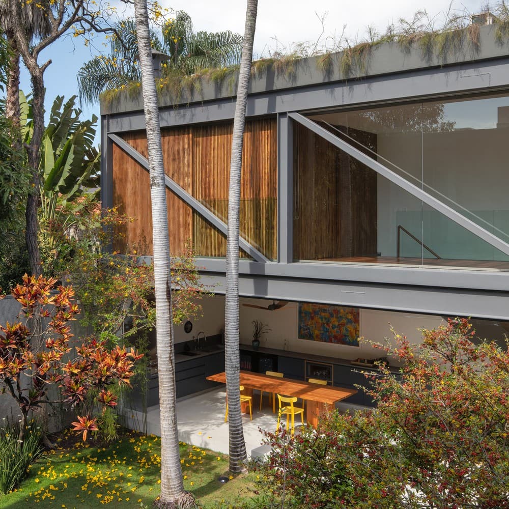 Truss House, Brazil / Terra Capobianco + Galeria Arquitetos