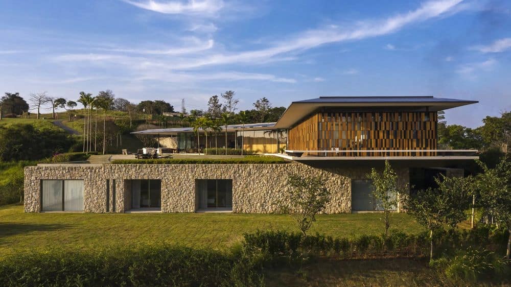 MJE House, São Paulo / Jacobsen Arquitetura