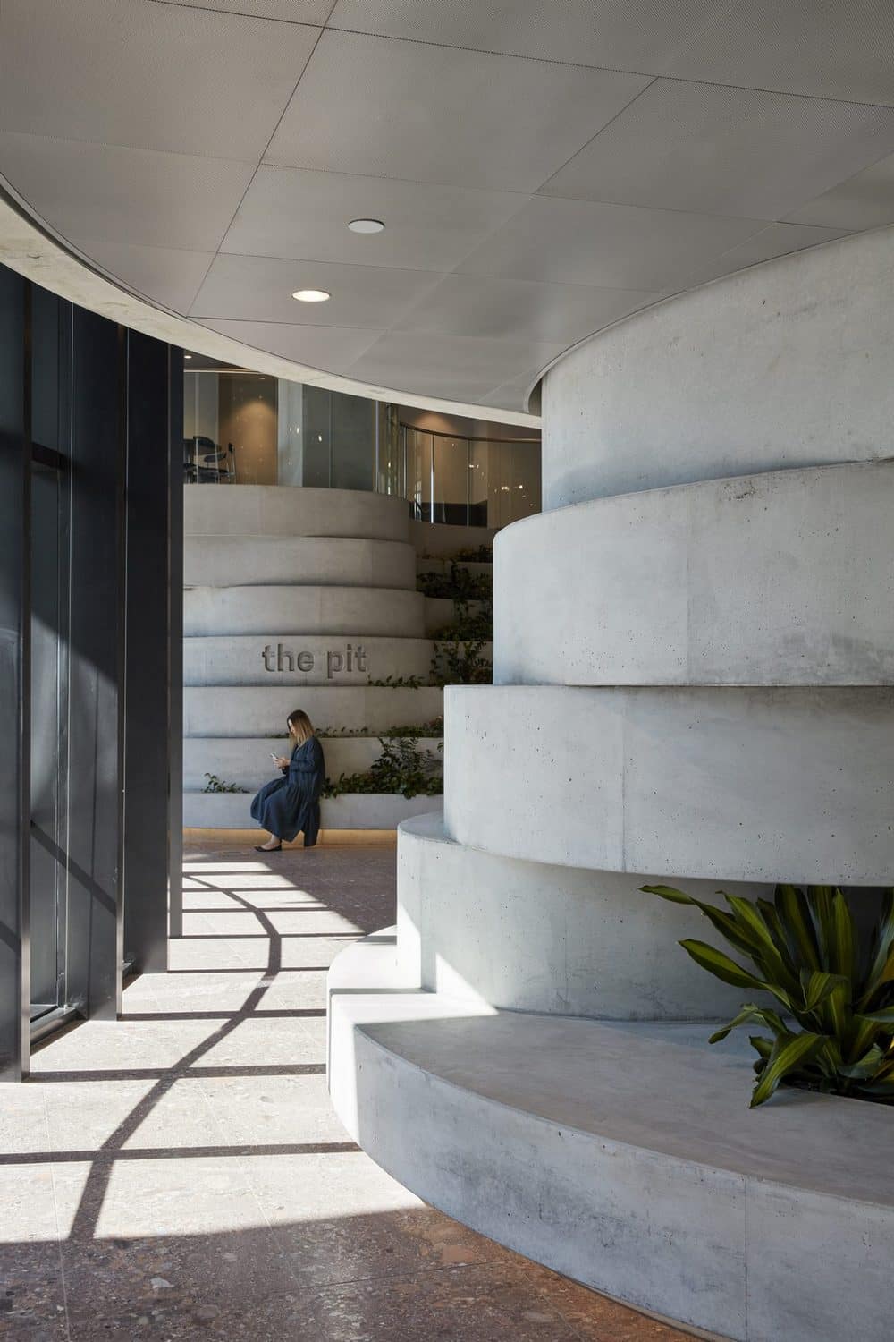 Midtown Workplace, Brisbane / COX Architecture