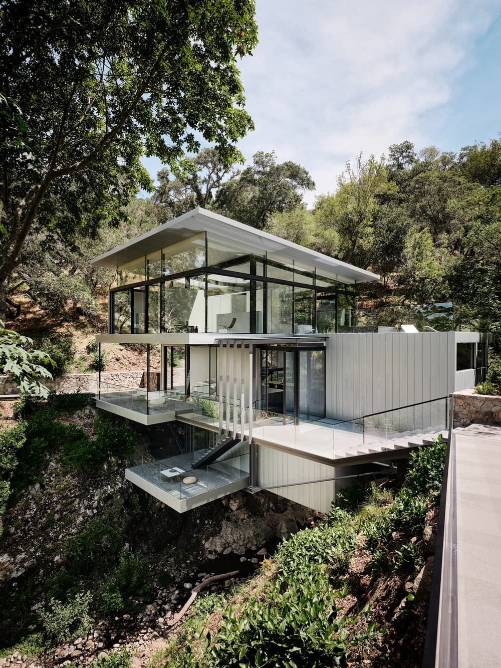 Suspension House / Fougeron Architecture