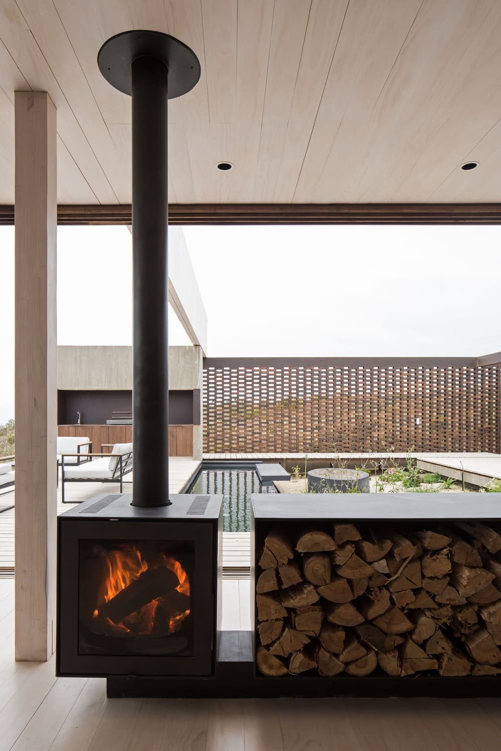 fire place, Juan Pablo Ureta Arquitectos