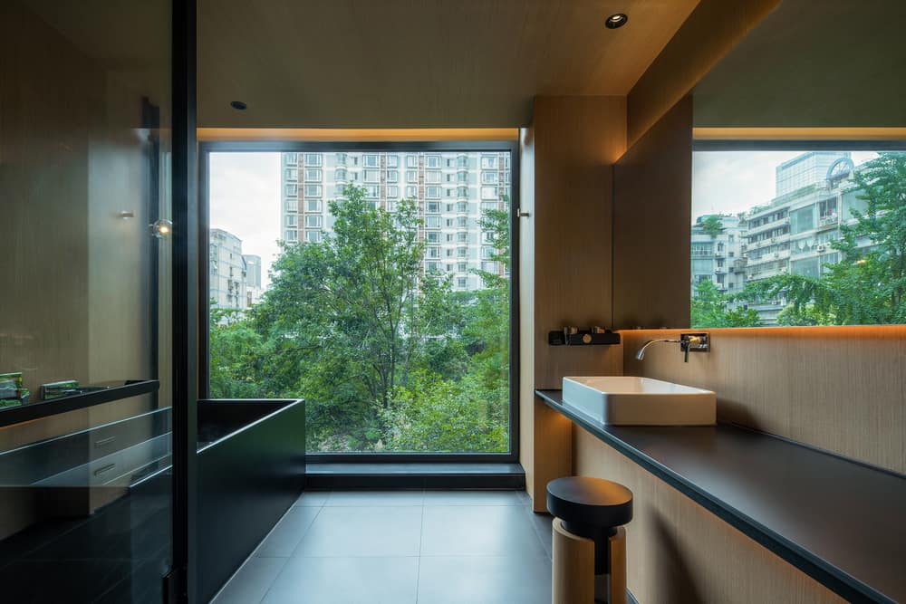 SFEEL Designer Hotel in Taikoo Li / HARMO Design