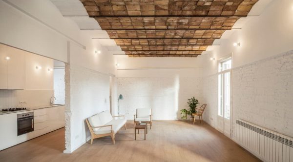 La Ramona Apartment, Barcelona / CRÜ Studio